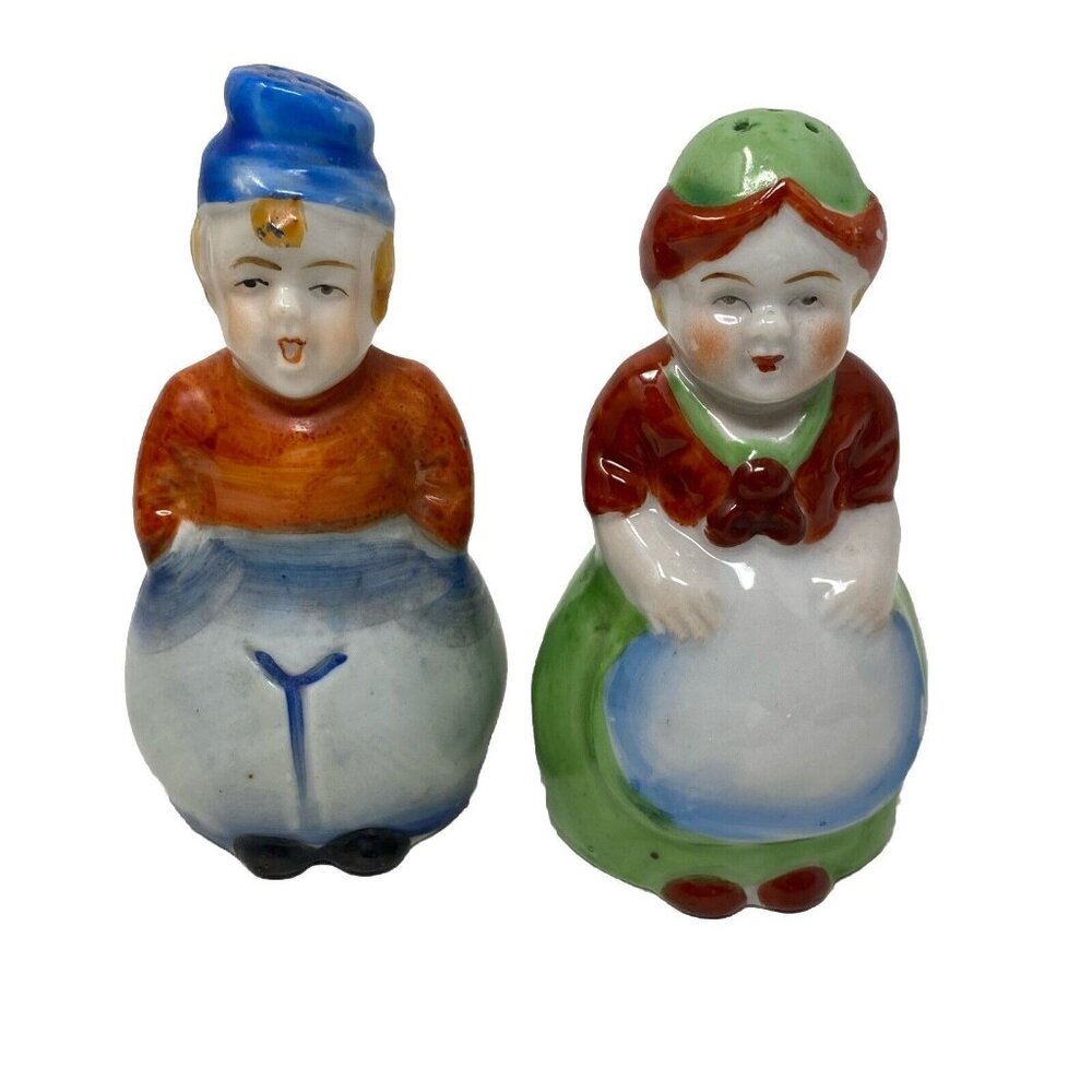 Vintage 1940s Salt And Pepper Shakers Dutch German Man & Woman Occupied Japan